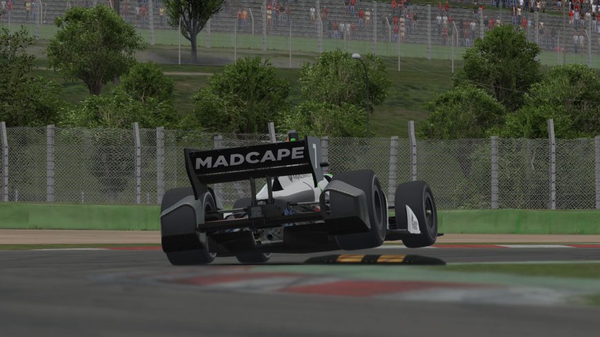 xavier de carvalho sim racing in a DW12 IndyCar on iRacing